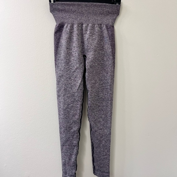 Gymshark Heathered Purple Long Sleeve Crop Top and Leggings - Picture 3 of 5